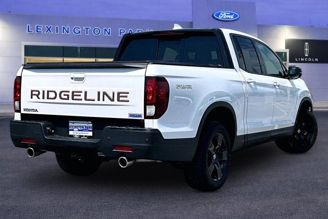 2025 Honda Ridgeline Black Edition
