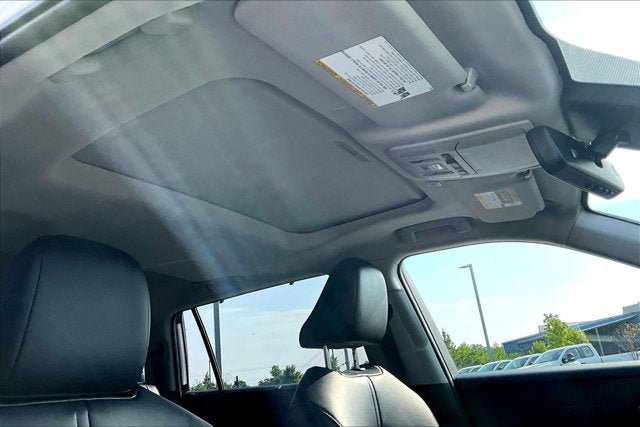 2023 Toyota Highlander Base
