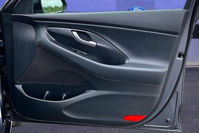 2018 Hyundai Elantra GT Base