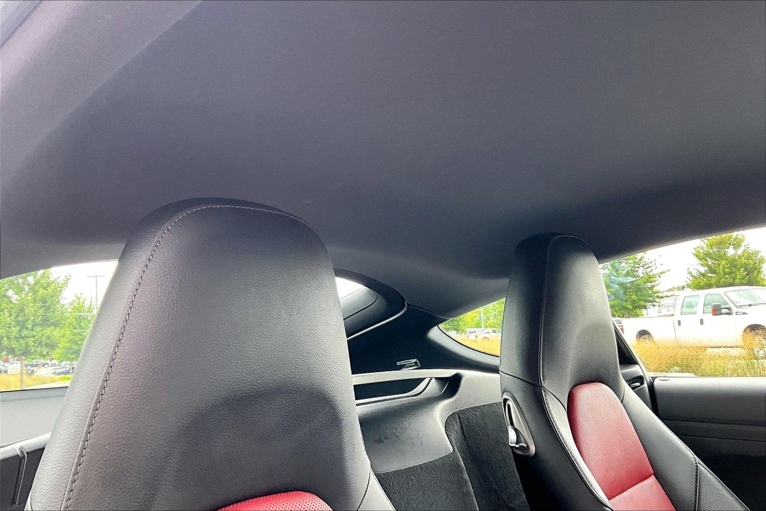 2018 Porsche 718 Cayman Base