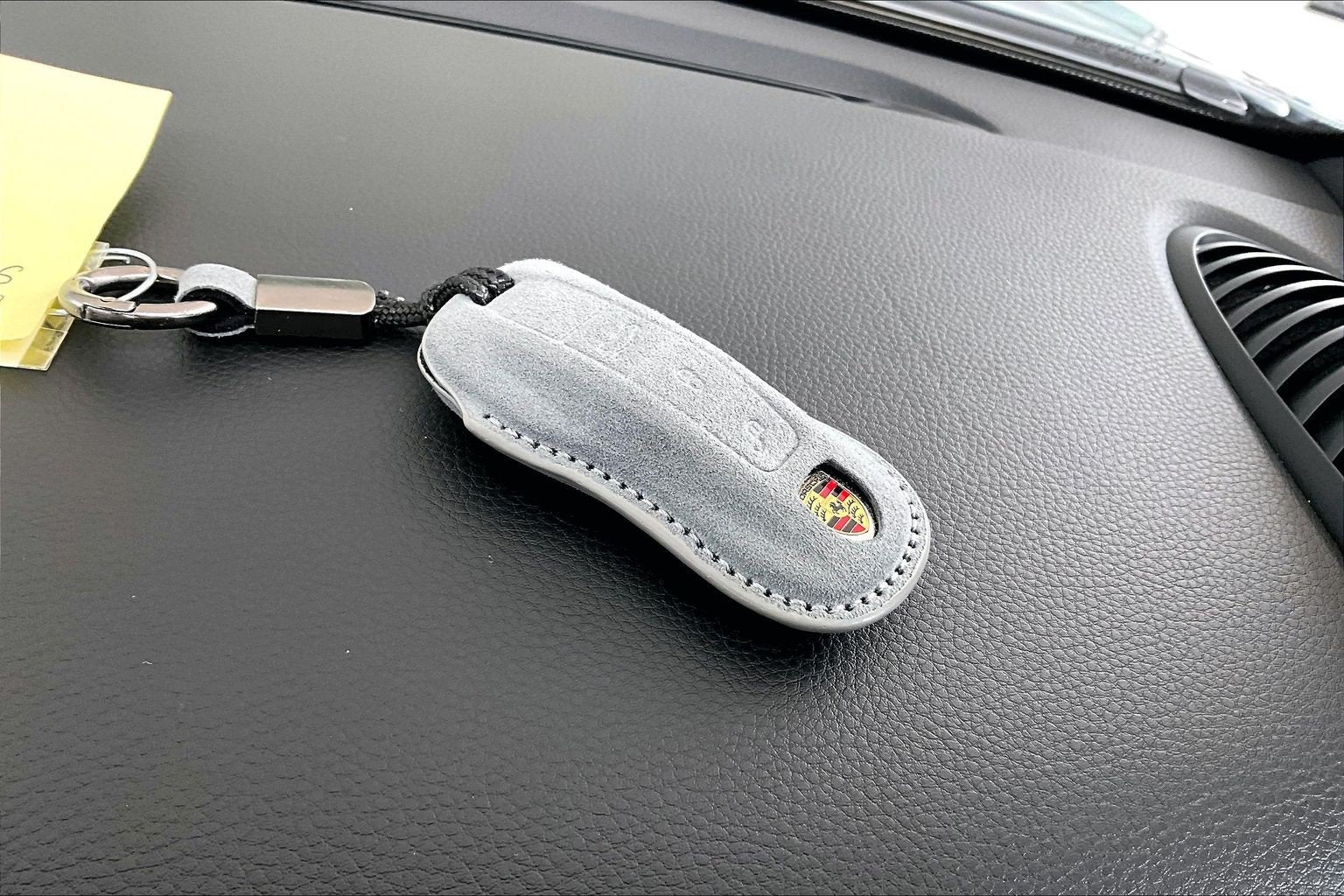 2018 Porsche 718 Cayman Base