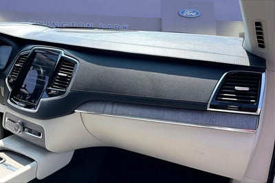 2022 Volvo XC90 Recharge Plug-In Hybrid Inscription