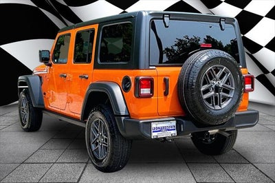 2025 Jeep Wrangler 4-Door Summit 4x4