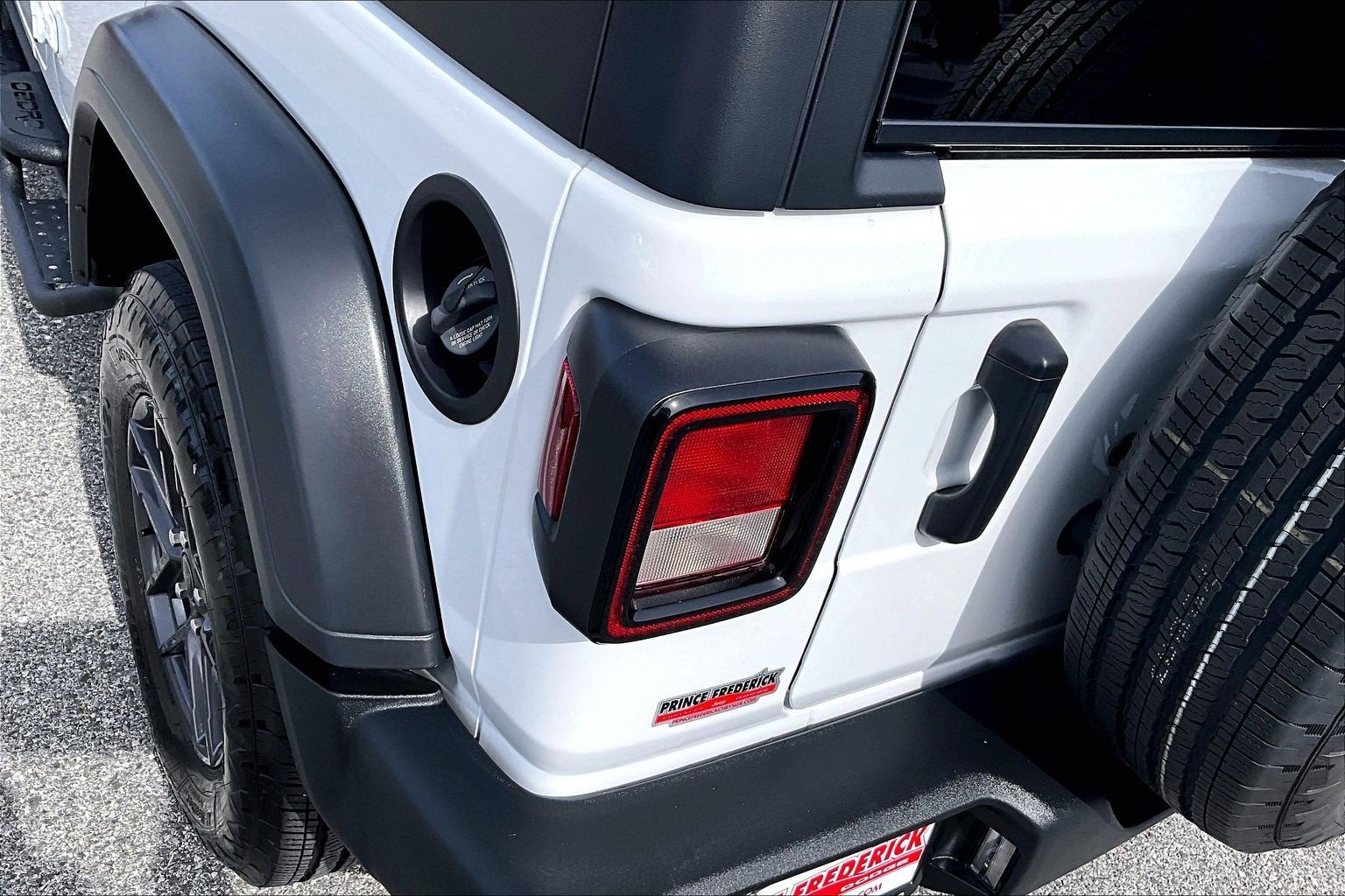 2025 Jeep Wrangler 4-Door Summit 4x4