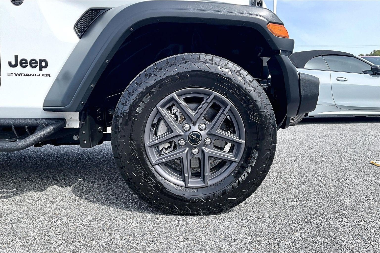 2025 Jeep Wrangler 4-Door Summit 4x4