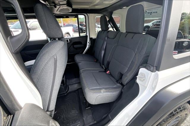 2025 Jeep Wrangler 4-Door Summit 4x4