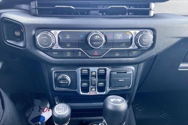 2025 Jeep Wrangler 4-Door Summit 4x4