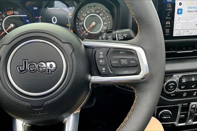 2024 Jeep Wrangler 4-Door Sahara 4x4