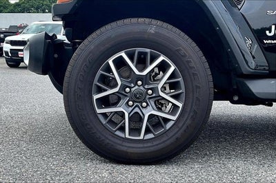 2024 Jeep Wrangler 4-Door Sahara 4x4