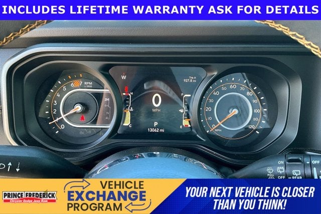 2025 Jeep Wrangler 4-Door Sahara 4x4