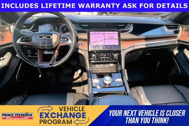 2025 Jeep Grand Cherokee Summit 4x4