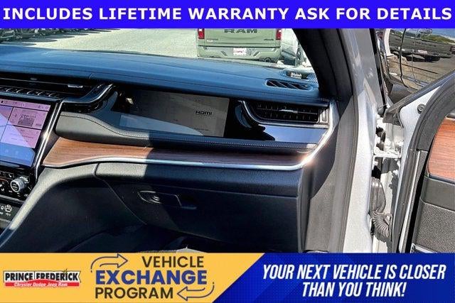 2025 Jeep Grand Cherokee Summit 4x4