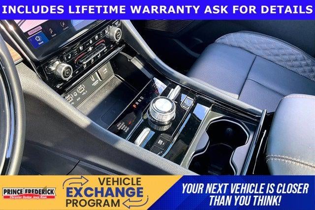 2025 Jeep Grand Cherokee Summit 4x4