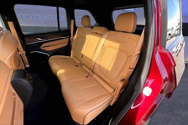 2025 Jeep Grand Cherokee Summit 4x4