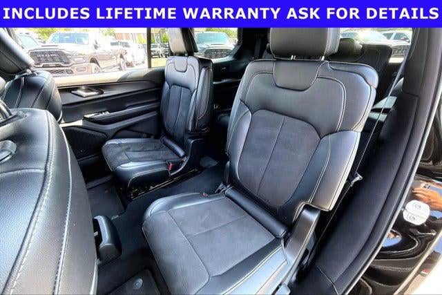 2023 Jeep Grand Cherokee L Altitude 4x4