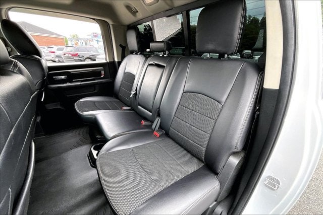 2018 RAM 1500 Night Crew Cab 4x4 5'7' Box