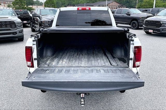 2018 RAM 1500 Night Crew Cab 4x4 5'7' Box