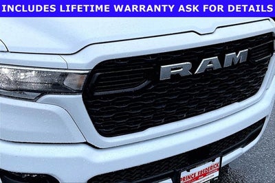 2025 RAM 1500 Big Horn Crew Cab 4x4 5'7' Box