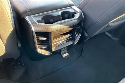 2025 RAM 1500 Big Horn Crew Cab 4x4 5'7' Box