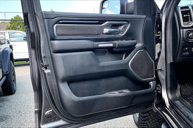 2021 RAM 1500 Laramie Crew Cab 4x4 5'7' Box