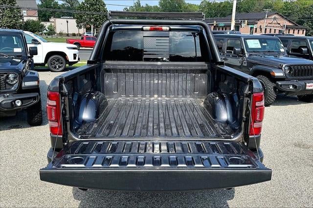 2021 RAM 1500 Laramie Crew Cab 4x4 5'7' Box
