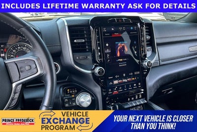 2023 RAM 1500 Laramie Crew Cab 4x4 5'7' Box