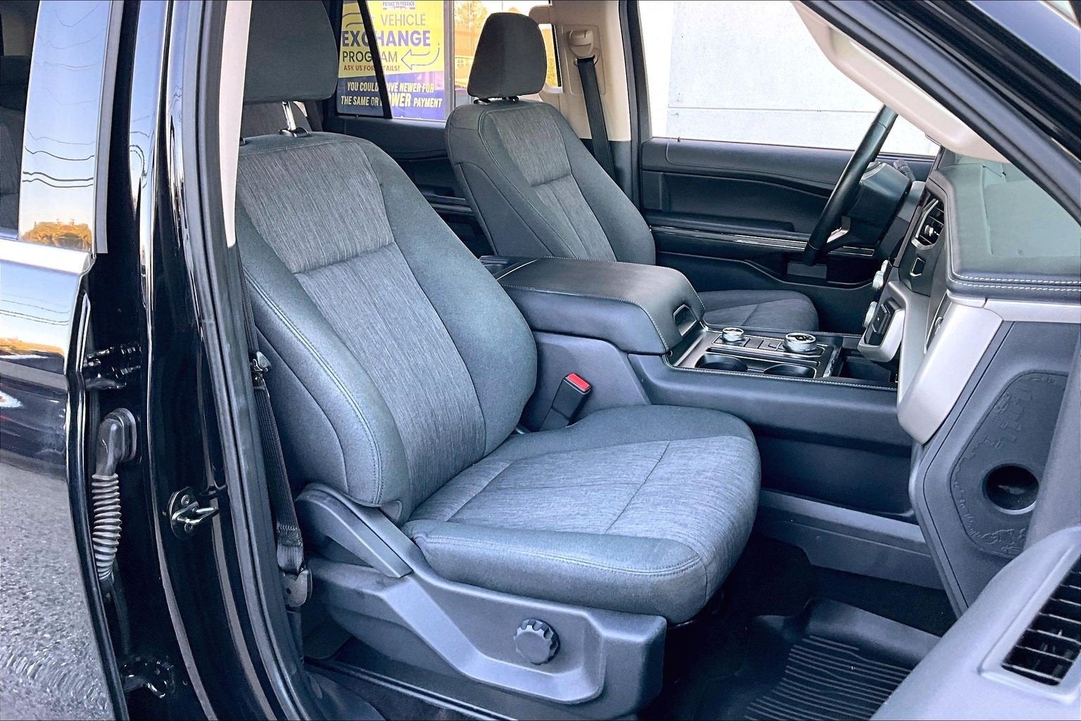 2023 Ford Expedition XLT