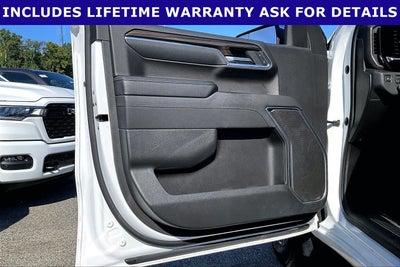 2023 Chevrolet Silverado 1500 4WD Crew Cab Short Bed LT with 2FL