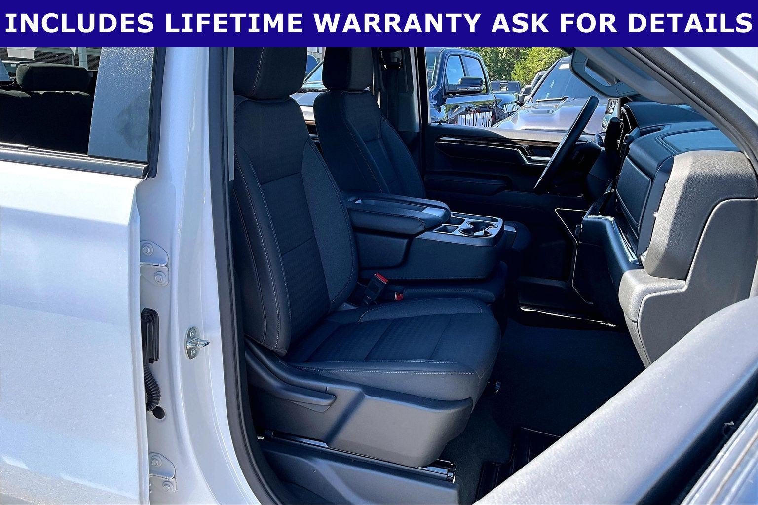 2023 Chevrolet Silverado 1500 4WD Crew Cab Short Bed LT with 2FL
