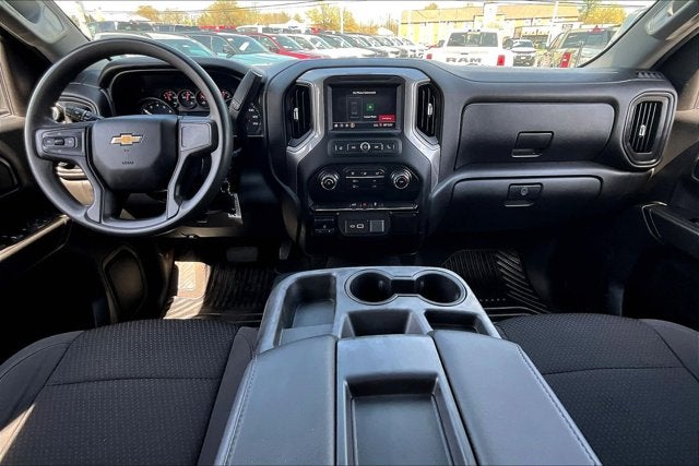 2021 Chevrolet Silverado 1500 4WD Crew Cab Short Bed Custom