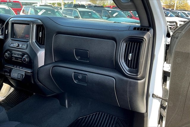 2021 Chevrolet Silverado 1500 4WD Crew Cab Short Bed Custom