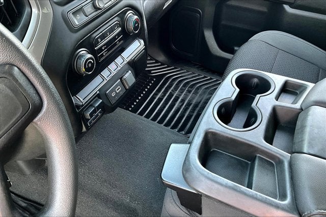 2021 Chevrolet Silverado 1500 4WD Crew Cab Short Bed Custom