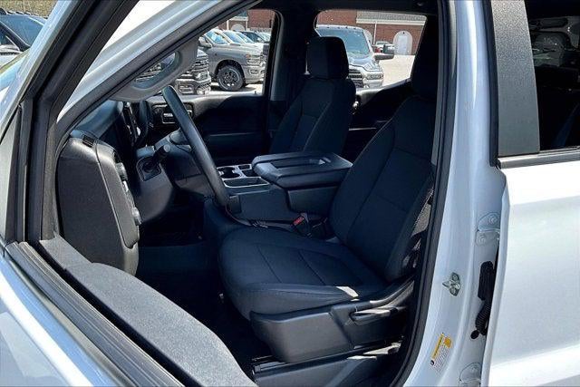 2021 Chevrolet Silverado 1500 4WD Crew Cab Short Bed Custom