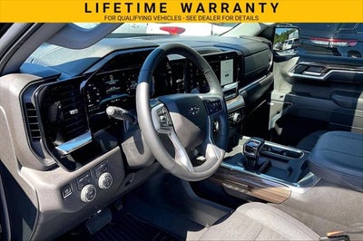 2025 Chevrolet Silverado 1500 4WD Crew Cab Standard Bed RST