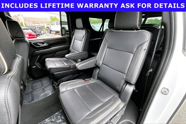 2023 Chevrolet Suburban 4WD Premier