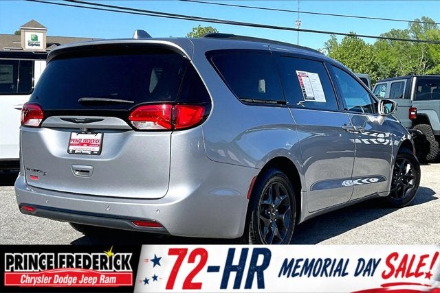 2018 Chrysler Pacifica Touring L