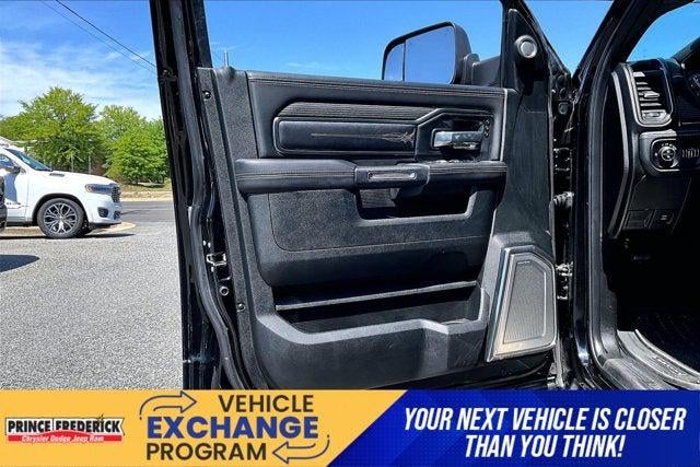 2021 RAM 3500 Limited Mega Cab 4x4 6'4' Box