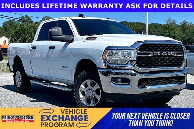 2023 RAM 2500 Big Horn Crew Cab 4x4 6'4' Box