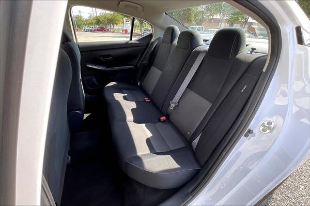 2024 Nissan Sentra SV Xtronic CVT