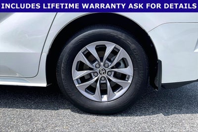 2021 Toyota Sienna XLE