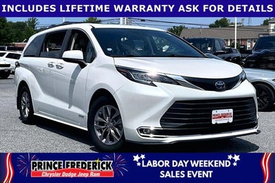 2021 Toyota Sienna XLE