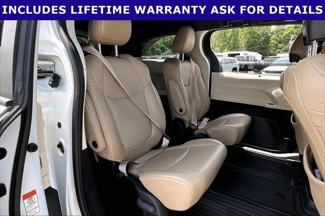 2021 Toyota Sienna XLE