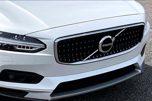 2023 Volvo V90 Cross Country B6 Ultimate