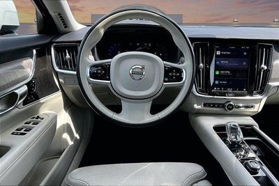 2023 Volvo V90 Cross Country B6 Ultimate
