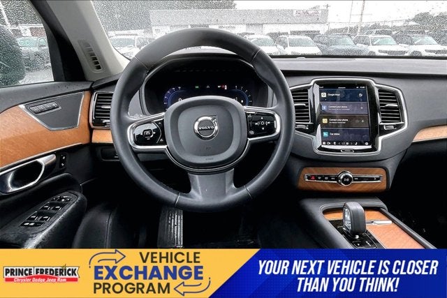 2024 Volvo XC90 B5 Plus Bright Theme