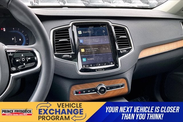 2024 Volvo XC90 B5 Plus Bright Theme