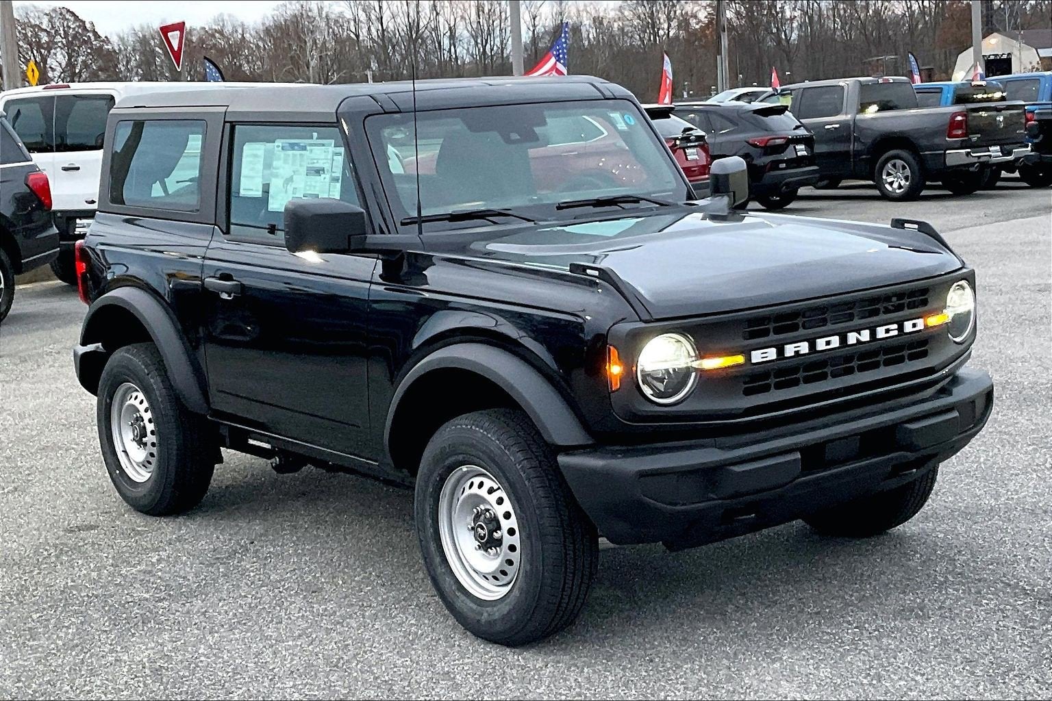 2025 Ford Bronco Base