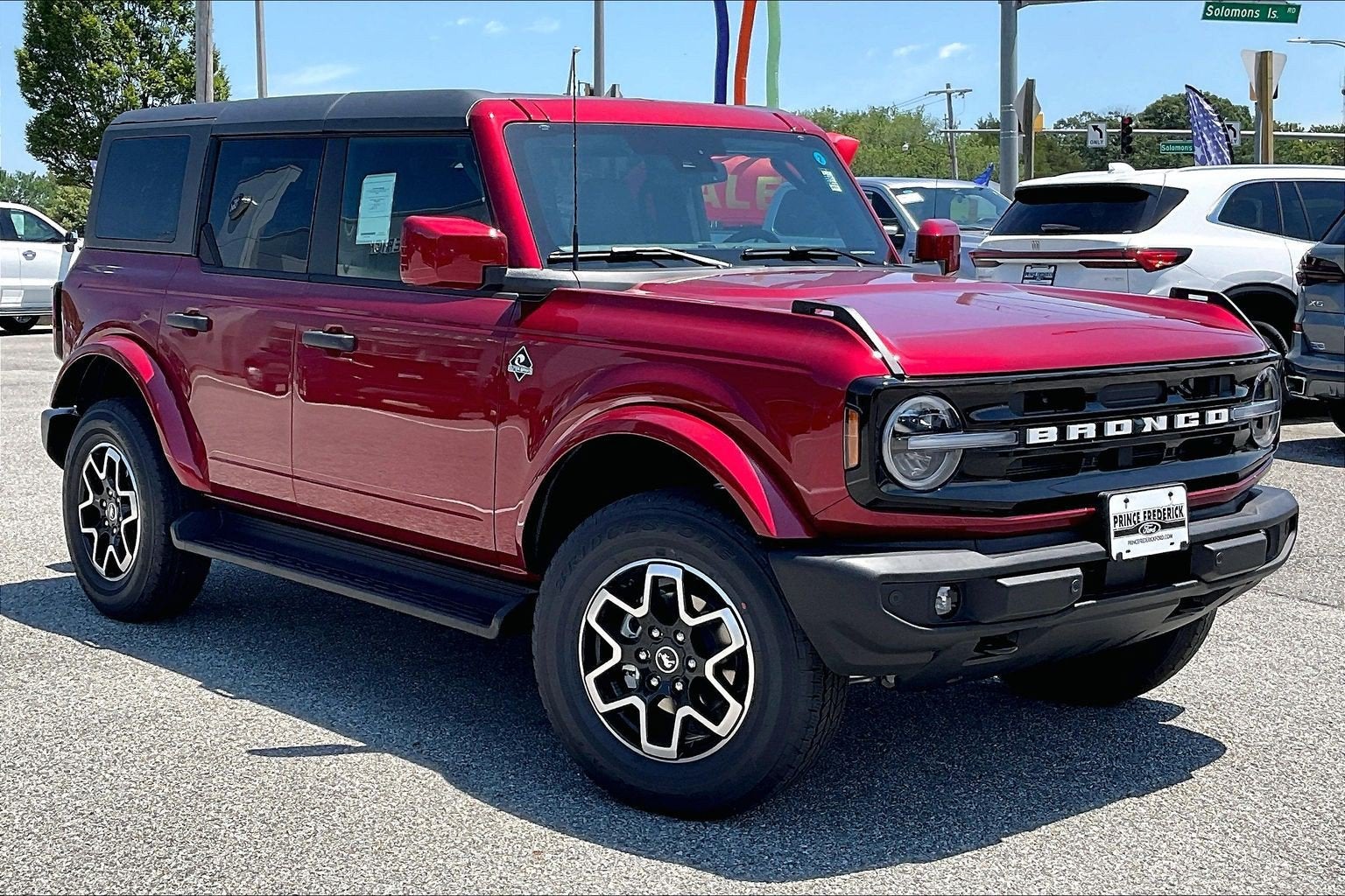 2026 Ford Bronco Outer Banks