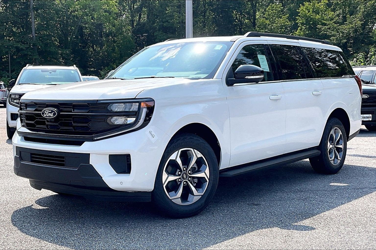 2027 Ford Expedition Max Active