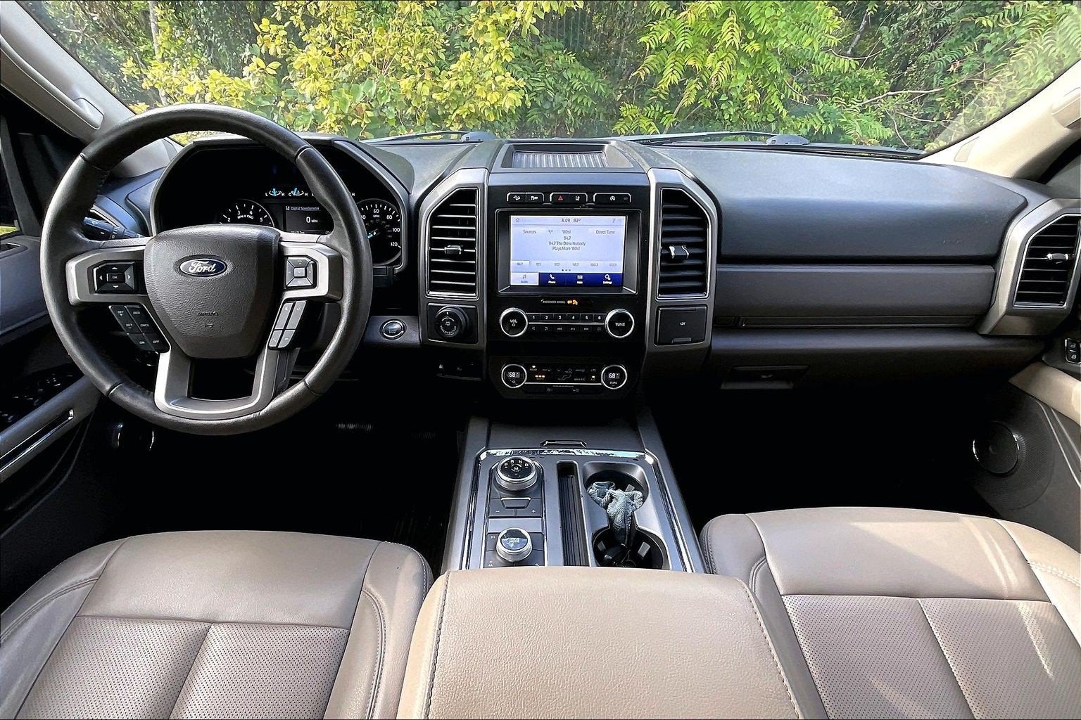 2021 Ford Expedition Max XLT